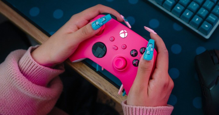 Promocja na kontroler Xbox Series Deep Pink