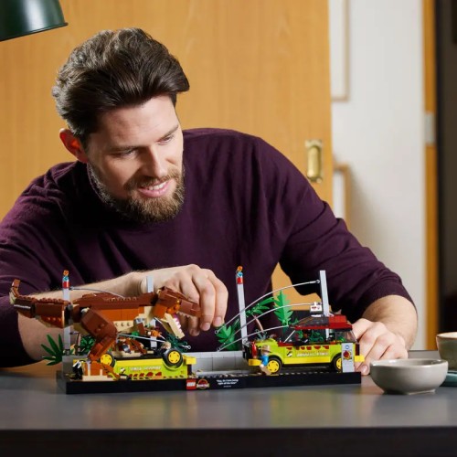 Promocja na LEGO Jurassic World Tyranozaur na wolności