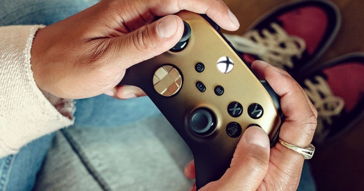 Kontroler bezprzewodowy Xbox – wersja specjalna Gold Shadow