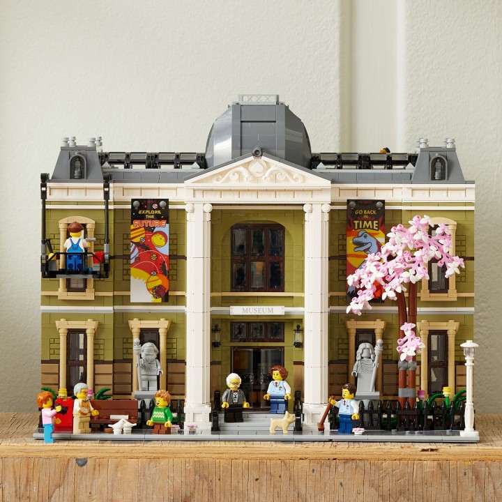LEGO ICONS Muzeum Historii Naturalnej