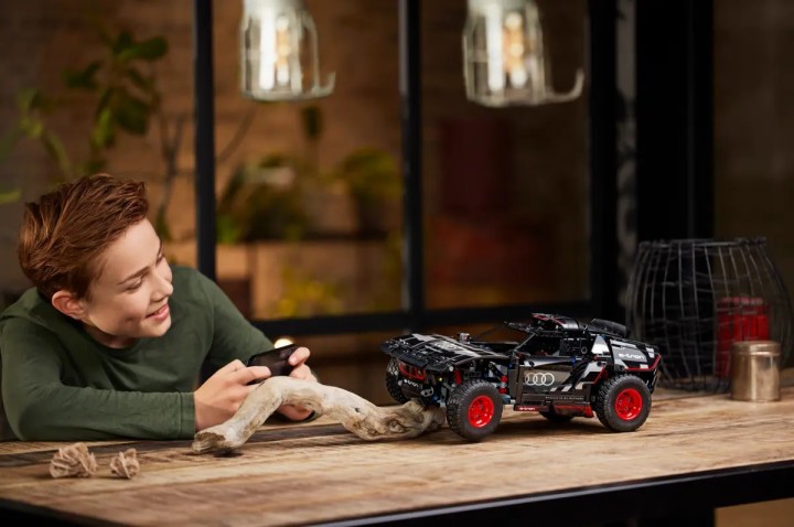 LEGO Technic - Audi RS Q e-tron