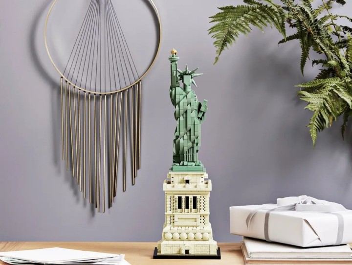 LEGO Architecture Statua Wolności widok ogólny