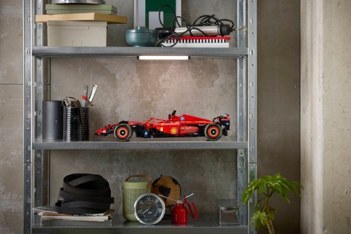 LEGO Technic Bolid F1 Ferrari SF-24