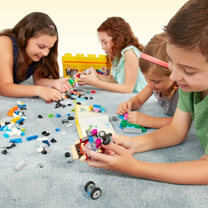 LEGO Classic Kreatywne klocki średnie pudełko