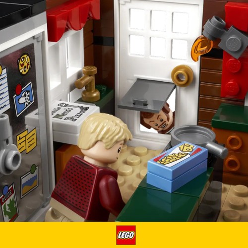 Promocja na zestaw LEGO Ideas Kevin sam w domu (3955 el.) za 1199 zł w Media Expert