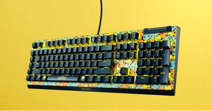 海外限定 Razer Blackwidow v４ポケモン ピカチュウVer Klawiatura mechaniczna Razer Blackwidow V4 X Pokemon Edition za
